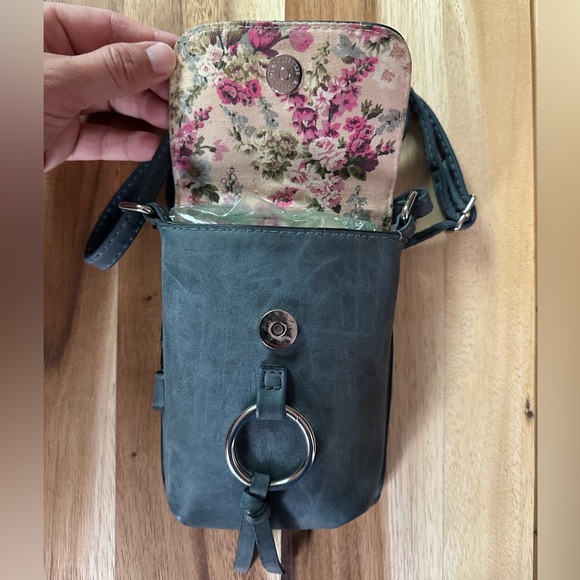 American Eagle Blue/Gray Crossbody - Picture 2 of 10